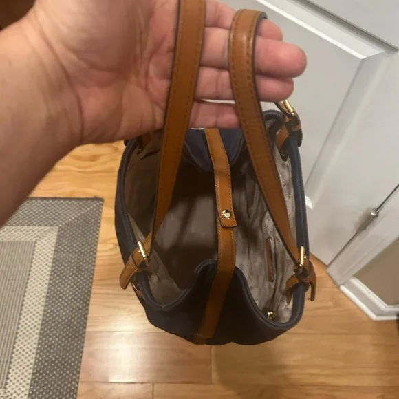 MICHAEL KORS MK JET SET CANVAS LEATHER TOTE PURSE NAVY GRAB HANDBAG - Picture 6 of 10